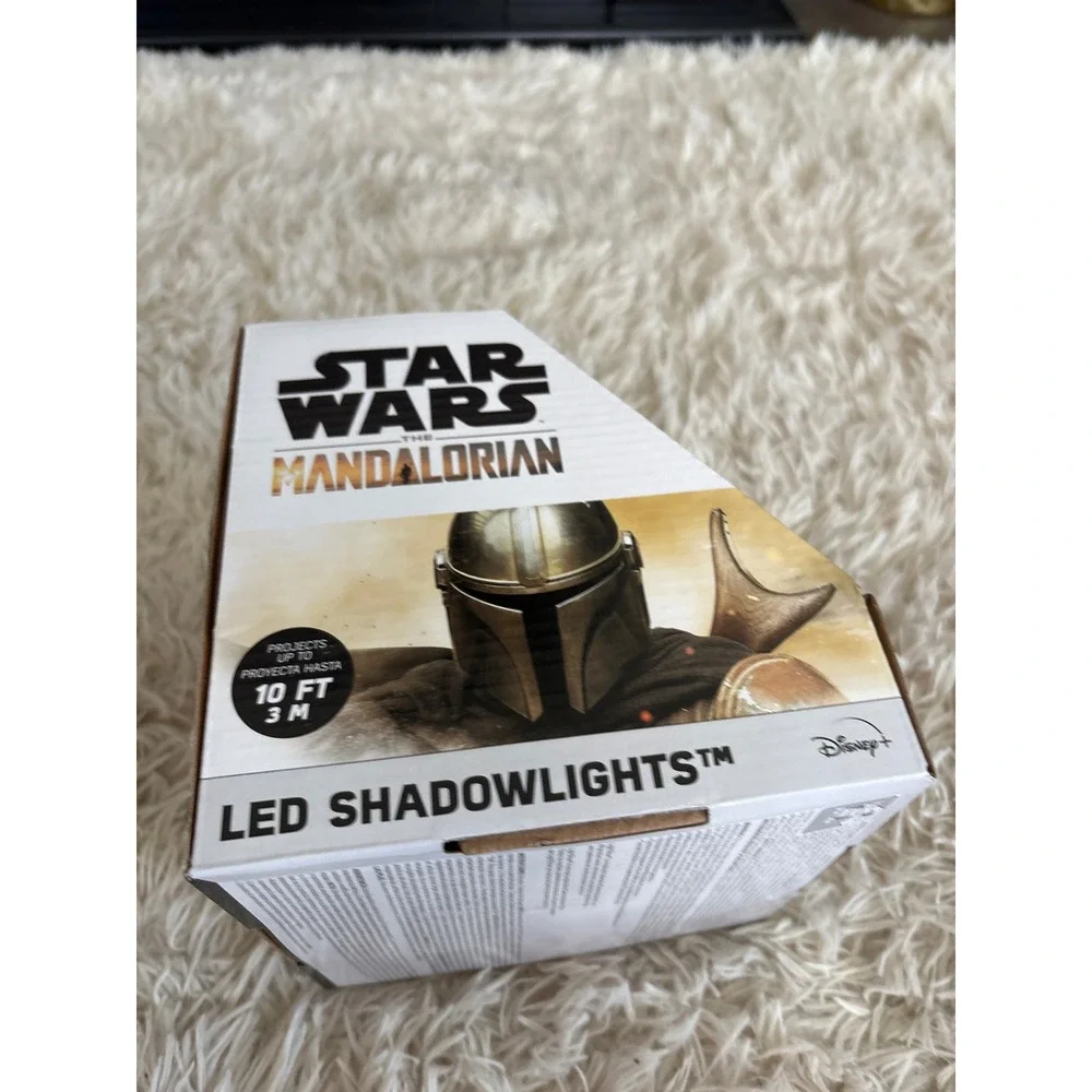 Star Wars The Mandalorian LED Shadowlights Rotating‎ Night Light Lamp New In Box